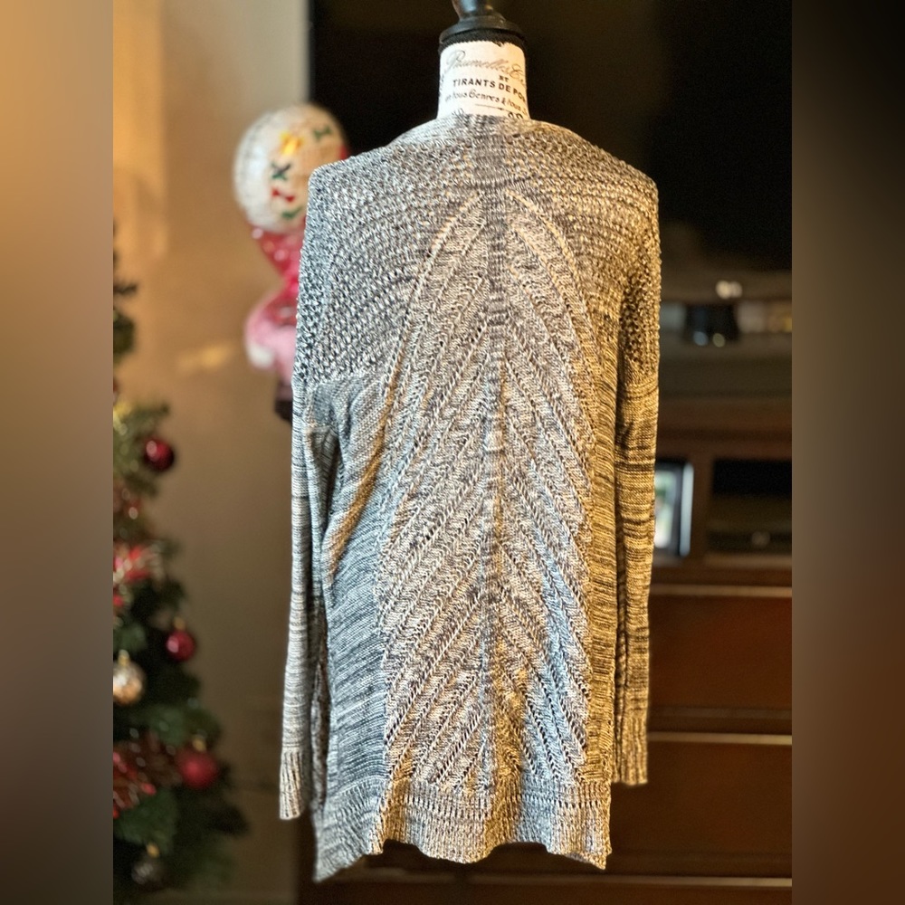 Cardigan - Picture 2 of 2